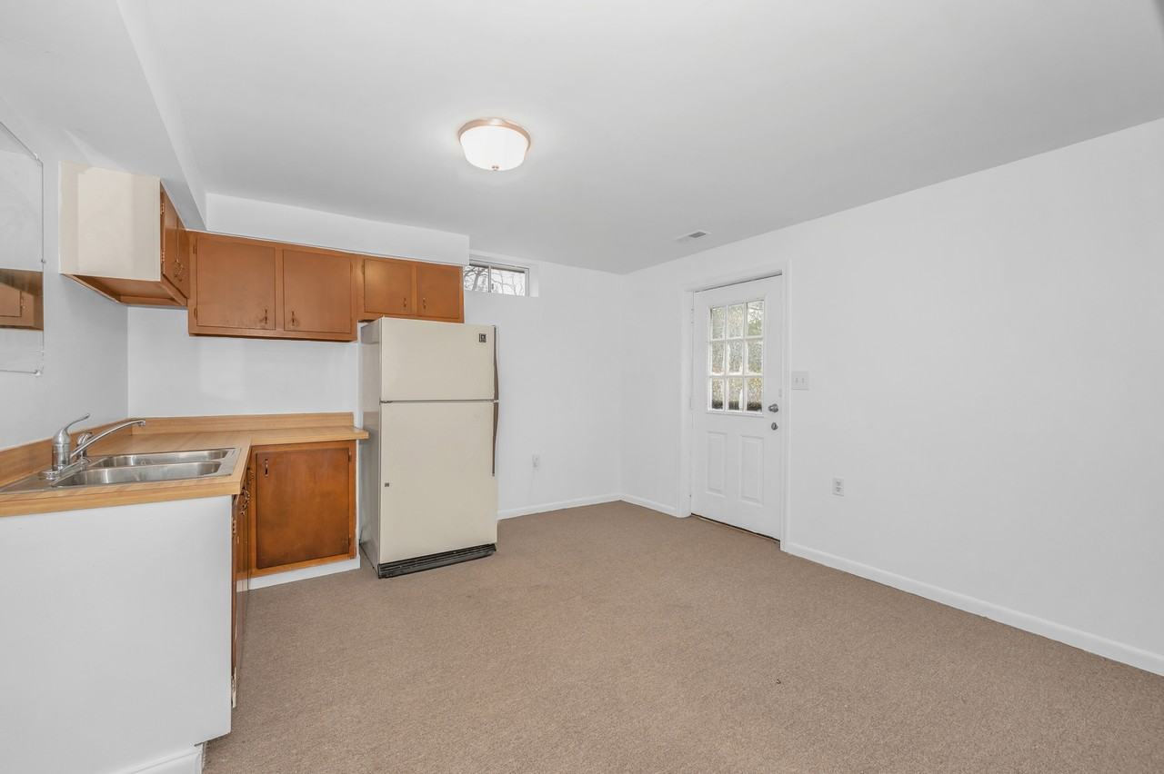 1405 Conestoga Ct #1 - Photo 6 of 20