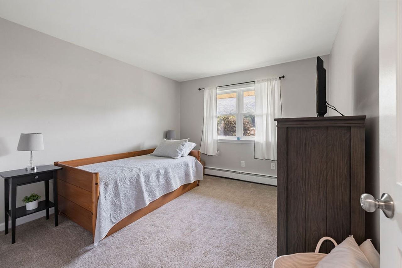 Mountainview Garden Apartments - Photo 4 of 50