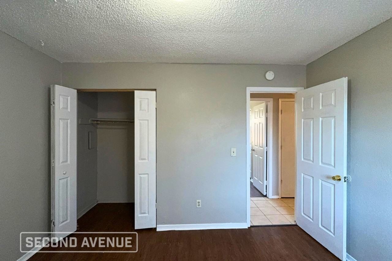 313 Nw 121st St - Photo 4 of 9