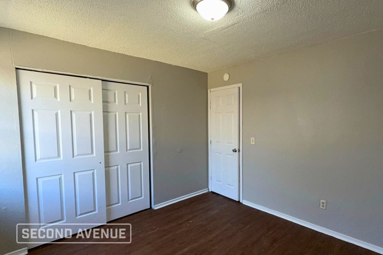 313 Nw 121st St - Photo 5 of 9