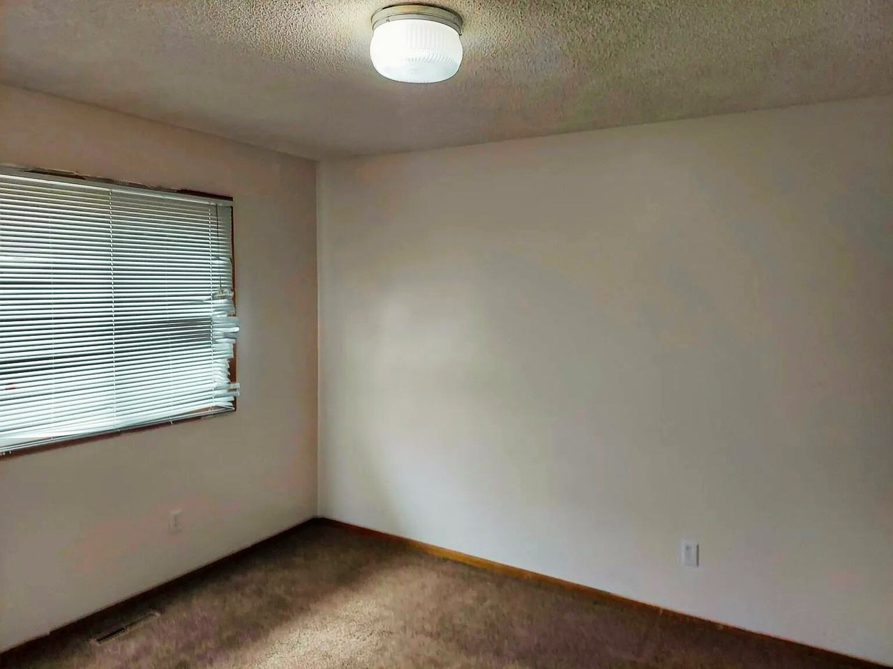 94 108th Avenue Northwest - Photo 6 of 14