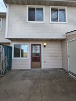 featured image of 915 W Hill Ave