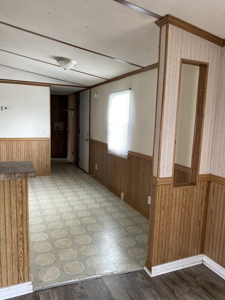 314 Belew St #1 - Photo 6 of 13