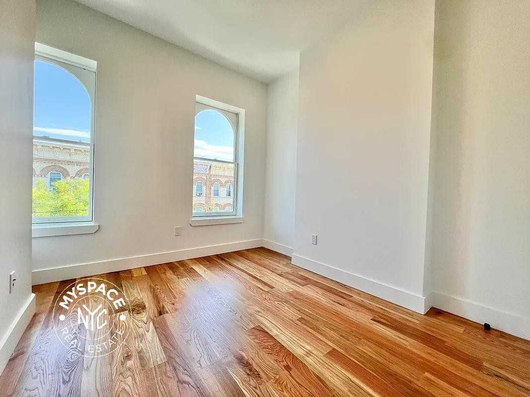 1823 Woodbine St #2B - Photo 3 of 6