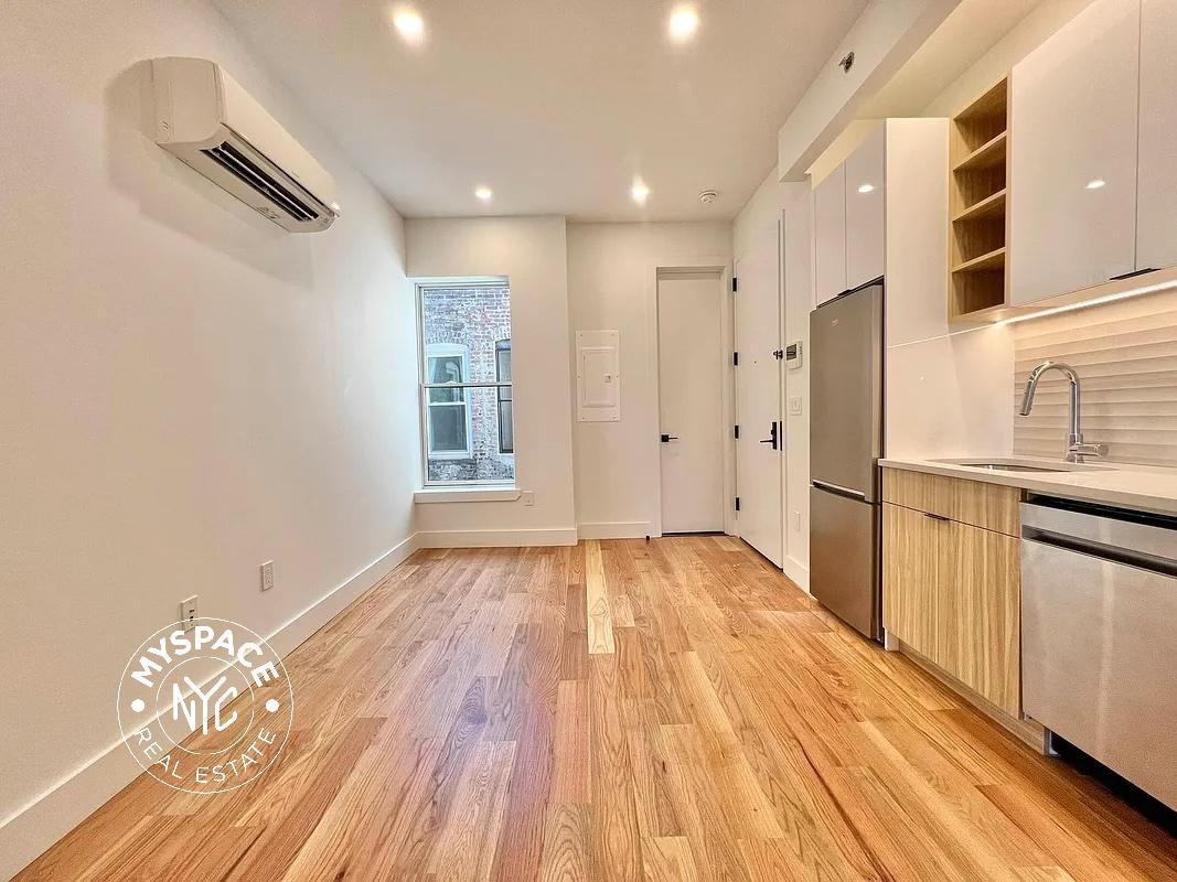 1823 Woodbine St #2B - Photo 5 of 6