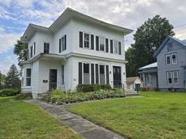 featured image of 164 W Genesee St Frnt #FRONT