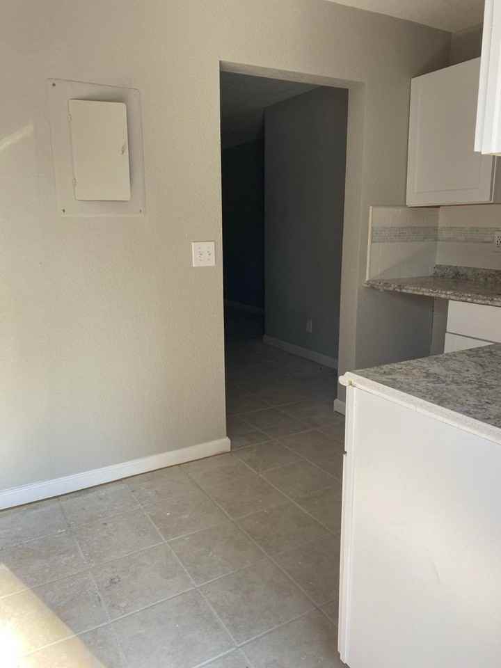 Avner Apartments – Comfort & Convenience at an Affordable Price - Photo 7 of 11