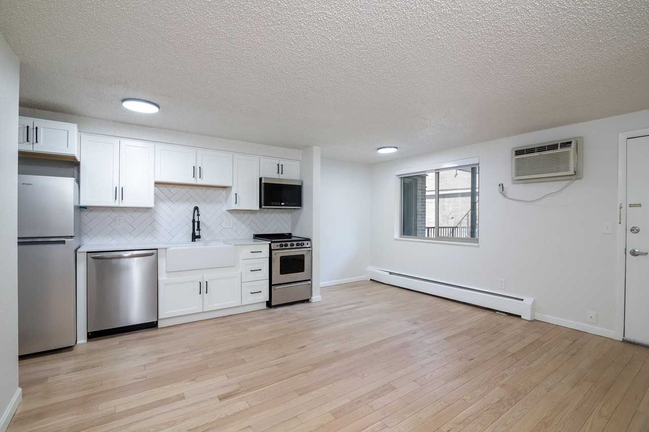 Miner Court - Photo 3 of 11