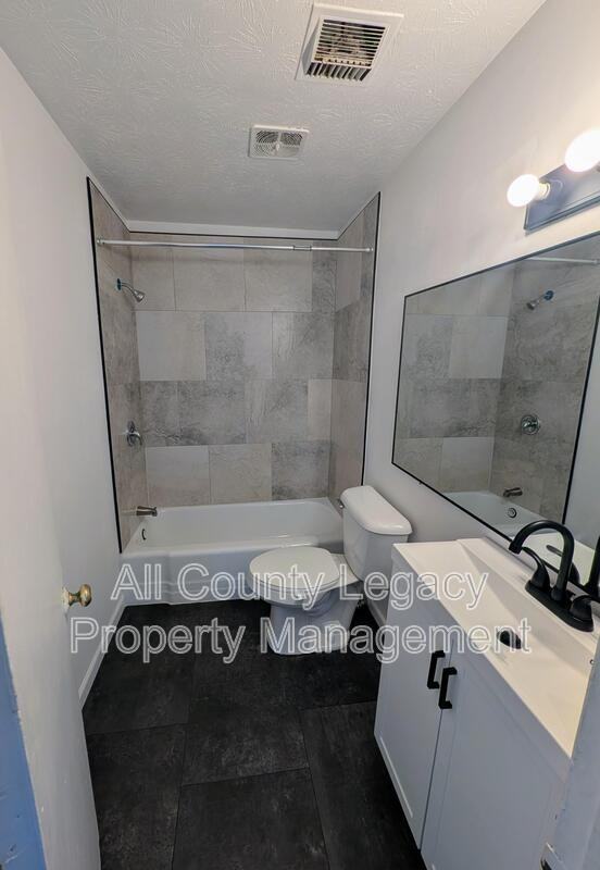 4902 Valley Dale Ct Sw #A - Photo 6 of 8