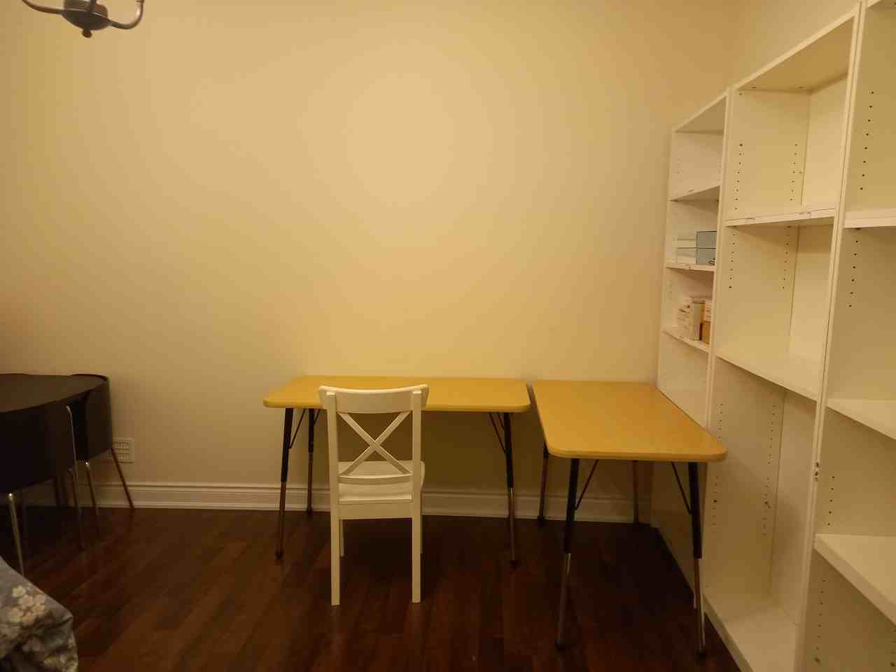 207 Canyon Hill Ave - Photo 4 of 11