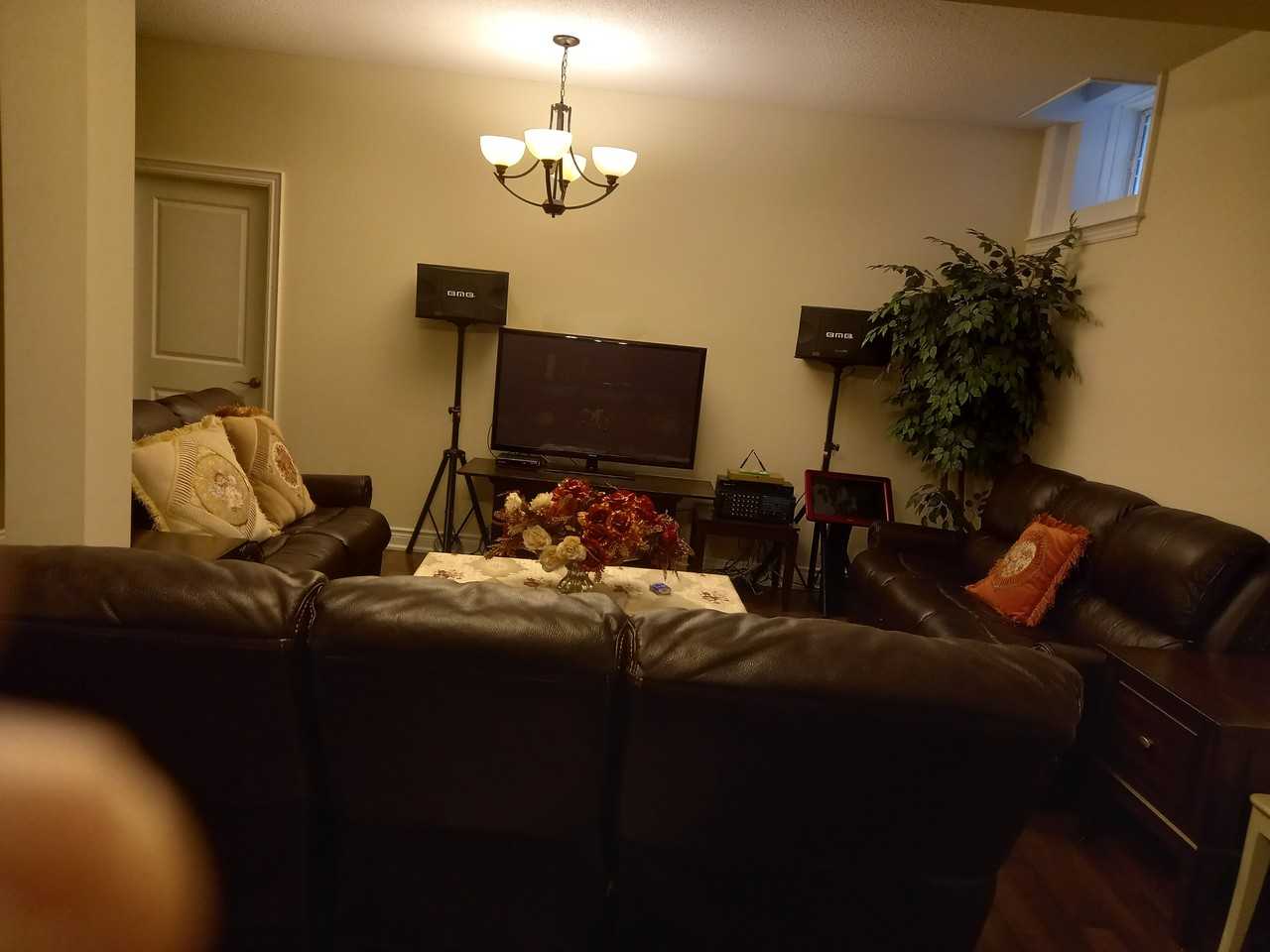 207 Canyon Hill Ave - Photo 6 of 11