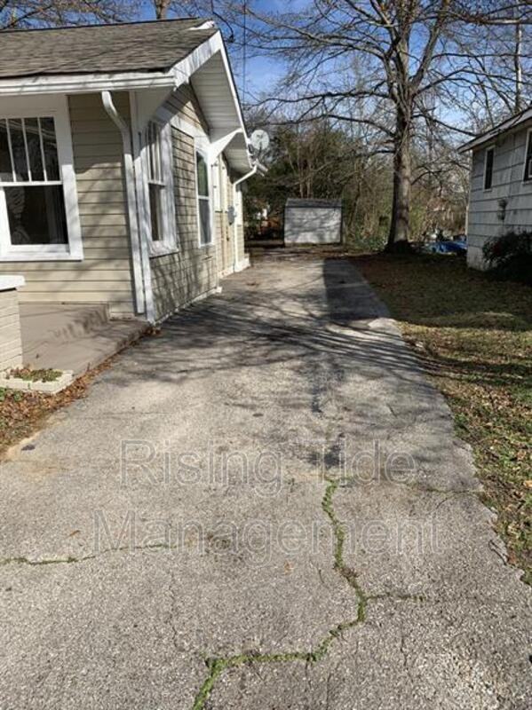 225 75th St N - Photo 6 of 19