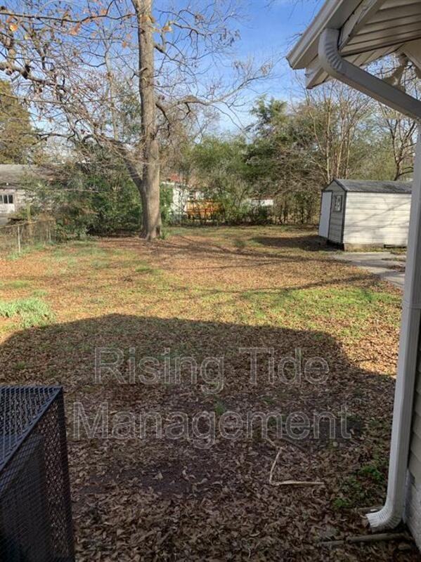 225 75th St N - Photo 7 of 19