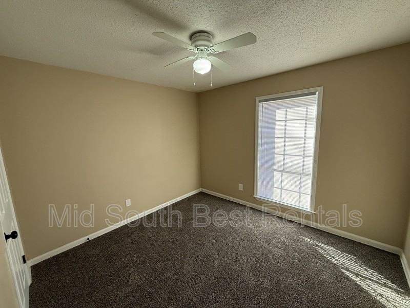 3582 Edgefield Dr - Photo 5 of 12