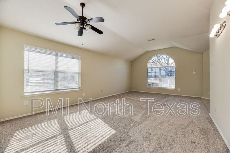 2721 Lone Ranger Trl - Photo 6 of 23