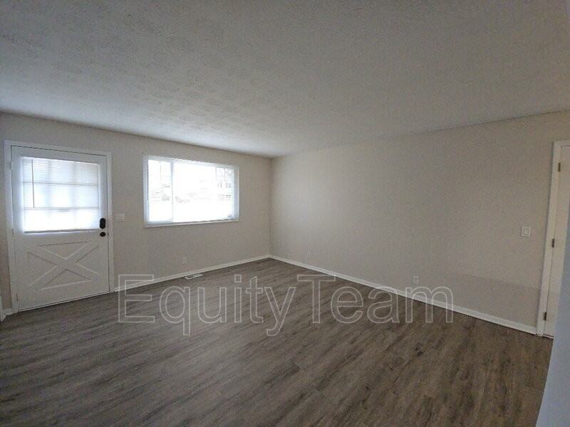 9196 Gila Dr - Photo 4 of 24