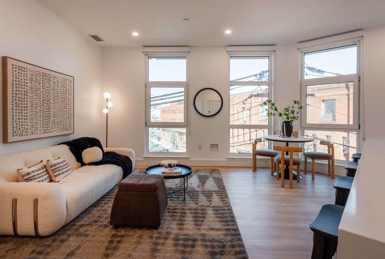 Verge Residences - Photo 2 of 31