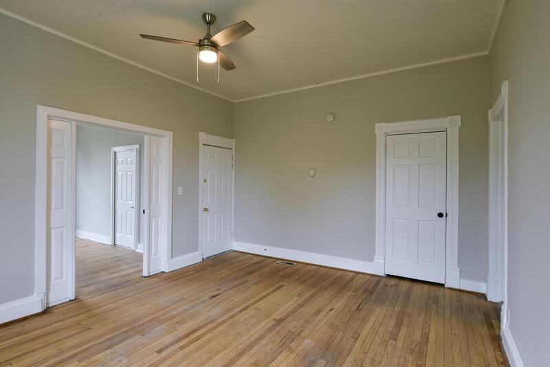 530 S 30th St #1 - Photo 7 of 15