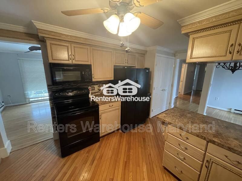 2621 Fallston Rd - Photo 4 of 38