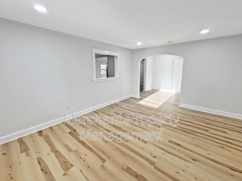 8 E Sable Ct - Photo 3 of 17