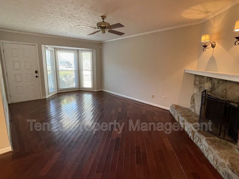 7308 Paprika Ln - Photo 3 of 18