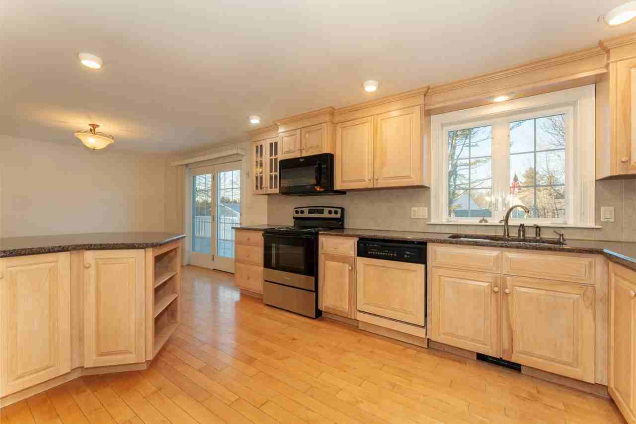50 Laurel Cir #1 - Photo 5 of 35