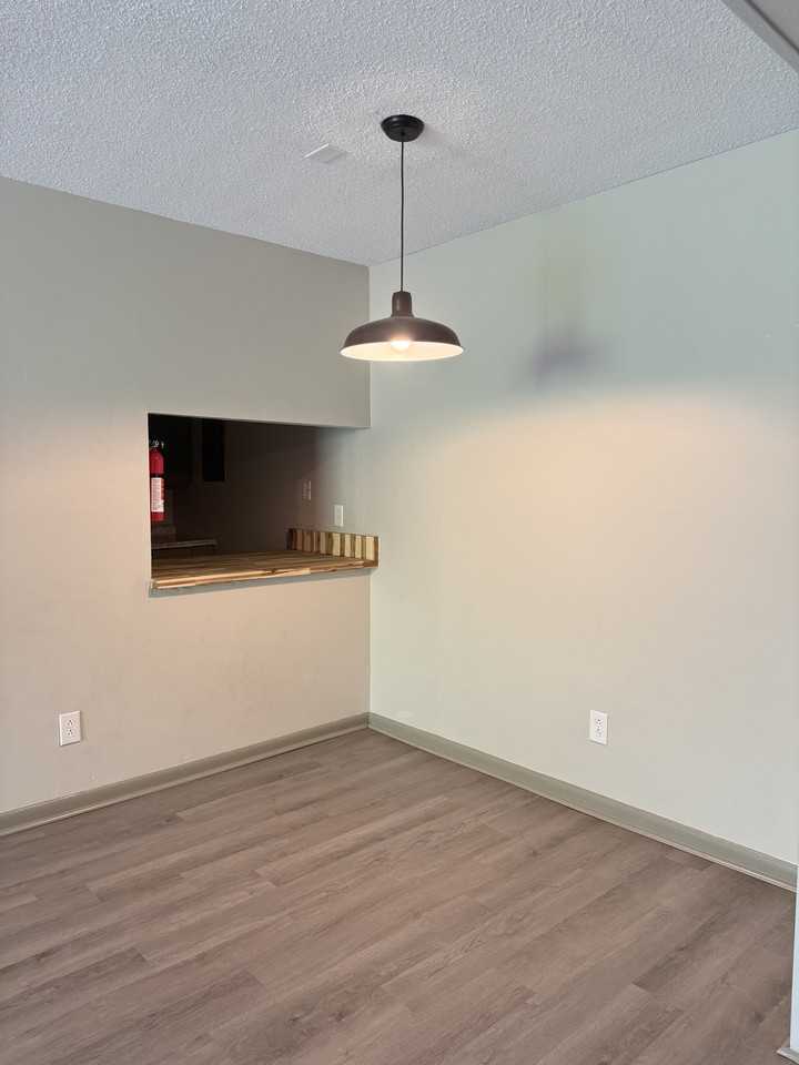 1704 1/2 Anderson - 20 #20 - Photo 3 of 14