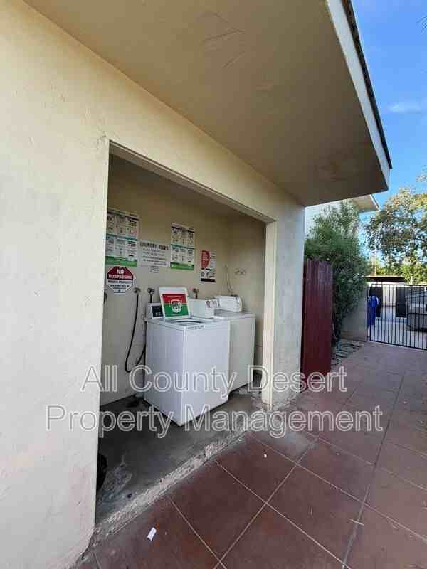 550 S El Cielo Rd #2 - Photo 6 of 7