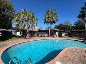 724 Forest Glen Ct - Photo 1 of 1