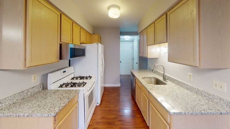 3044 Forest Creek Ct - Photo 6 of 12