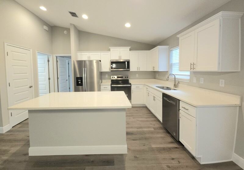 262 Locust Pass - Photo 4 of 15