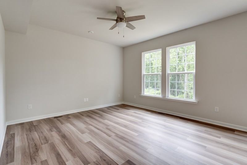 317 Northfield Heights Ln - Photo 7 of 32