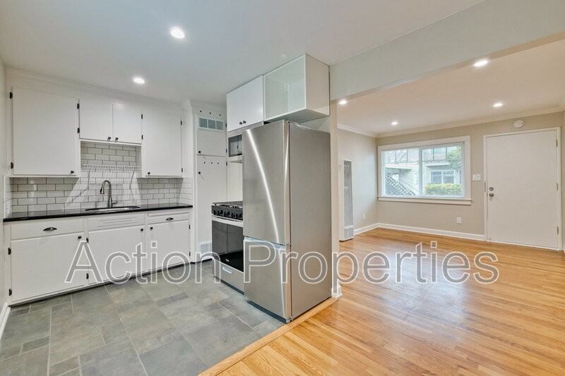 366 Camille Ct #2 - Photo 5 of 12