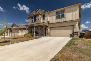 featured image of 709 Stonemanor Bay