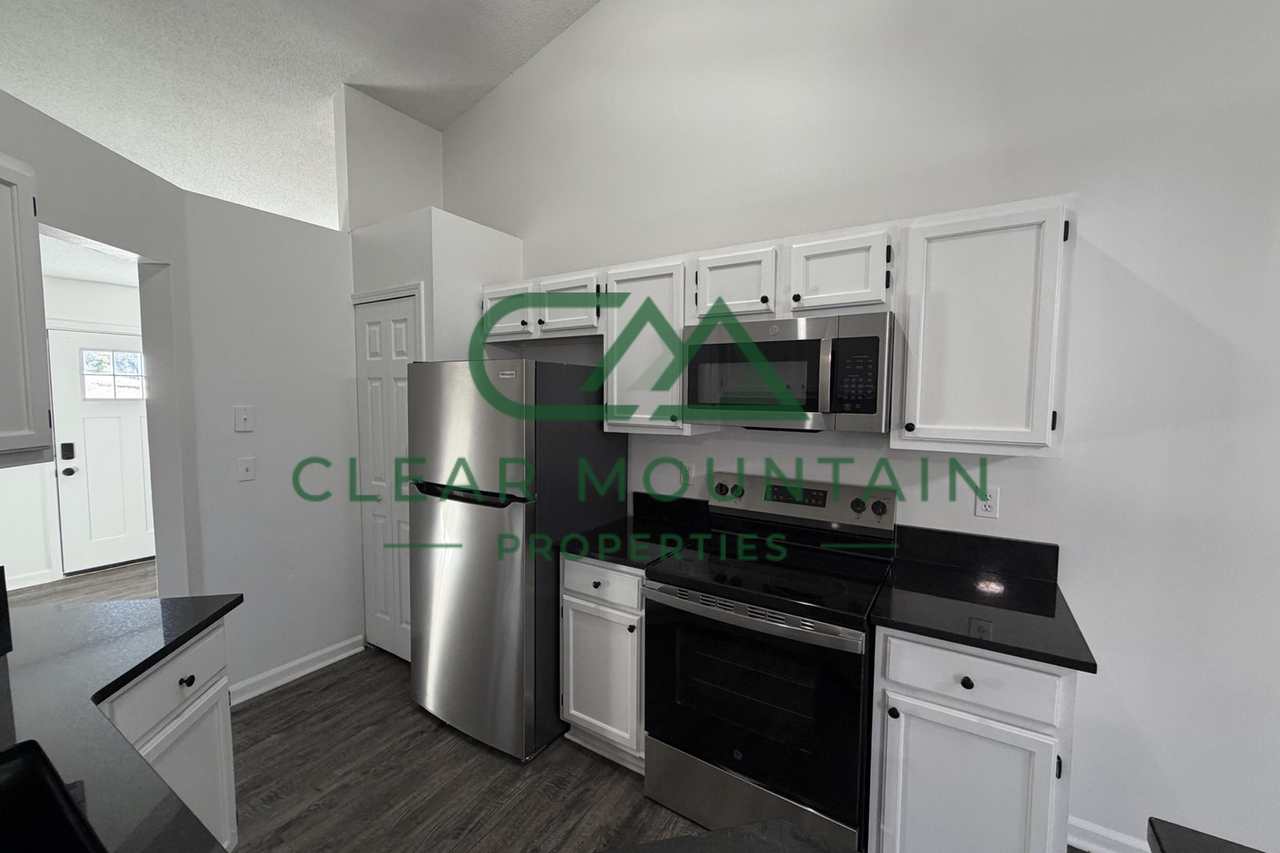 2 Swamp Fire Ct - Photo 5 of 13