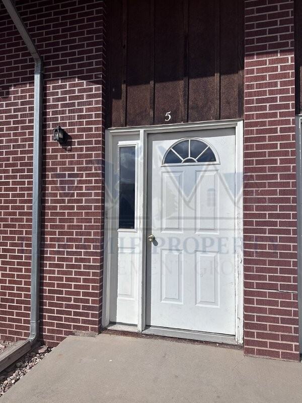 714 Downey St #5 - Photo 2 of 13