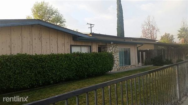 911 N Vineyard Ave - Photo 2 of 9