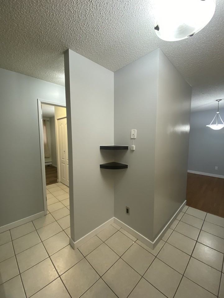 245 Kingsmere BoulevardSuite B4 #B04 - Photo 3 of 10