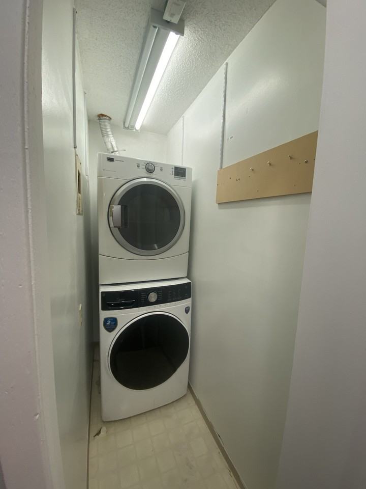 245 Kingsmere BoulevardSuite B4 #B04 - Photo 6 of 10