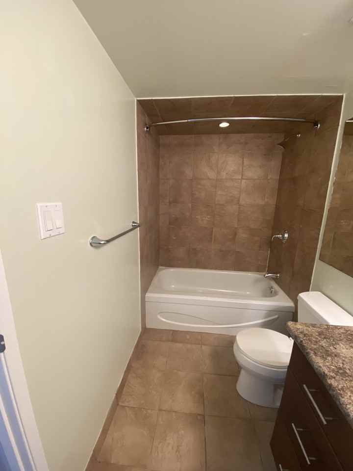 245 Kingsmere BoulevardSuite B4 #B04 - Photo 7 of 10