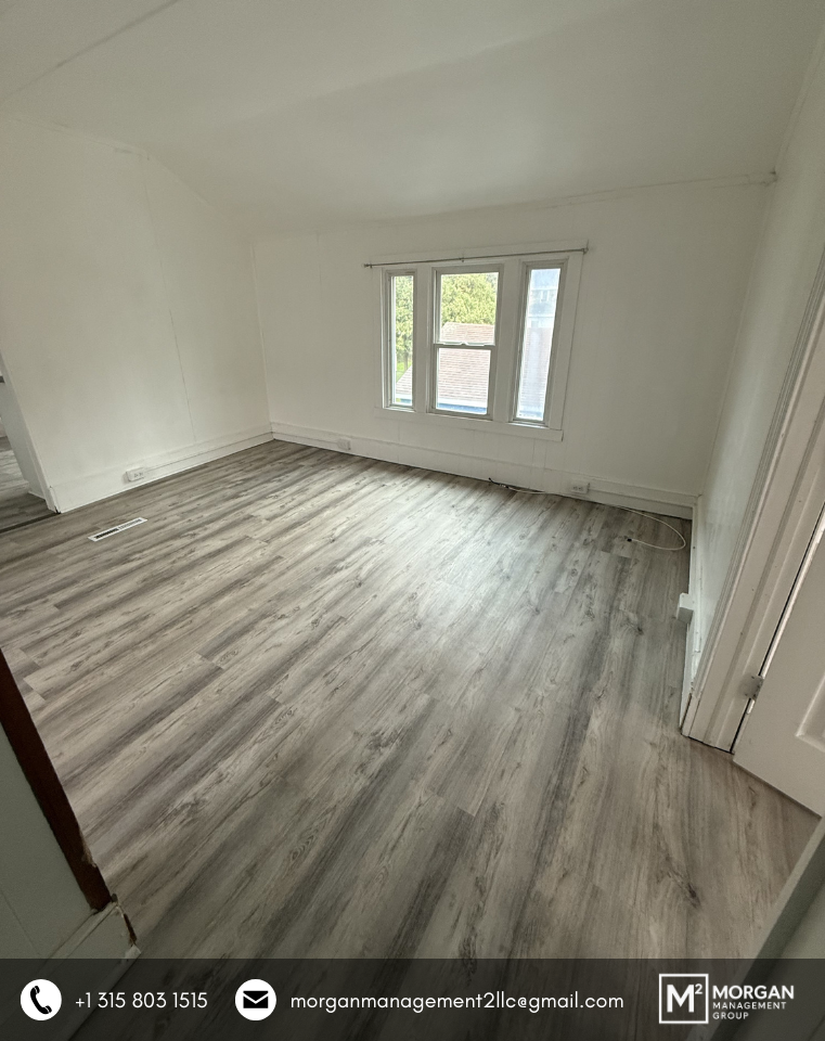 97 W 8th St #FULL - Photo 7 of 8