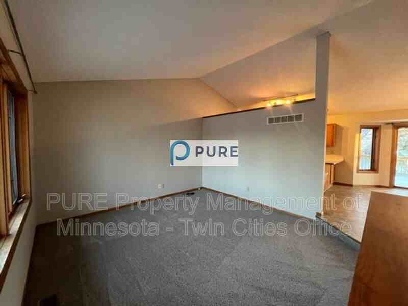 7190 Upper 157th St W - Photo 3 of 23