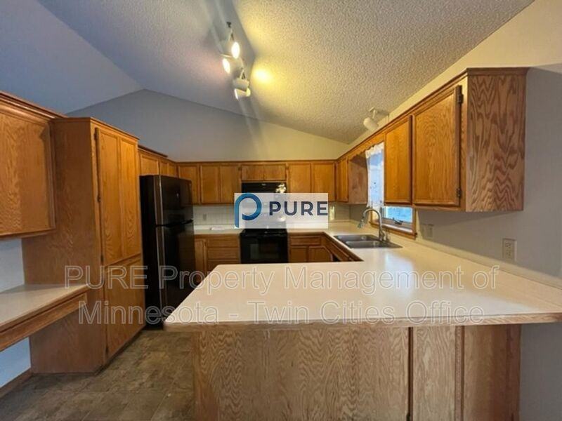 7190 Upper 157th St W - Photo 6 of 23