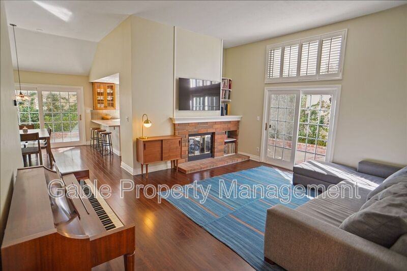 24010 Telegraph Hill Ct - Photo 2 of 21