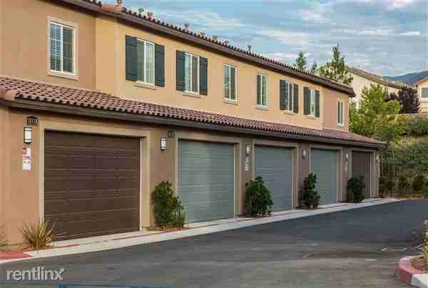 Townhomes at Lost Canyon - Photo 2 of 13