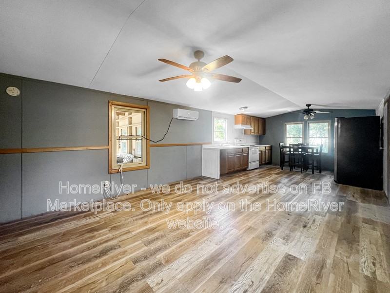 7725 Forbes Rd - Photo 3 of 21