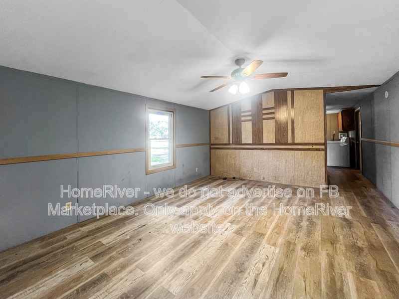 7725 Forbes Rd - Photo 4 of 21