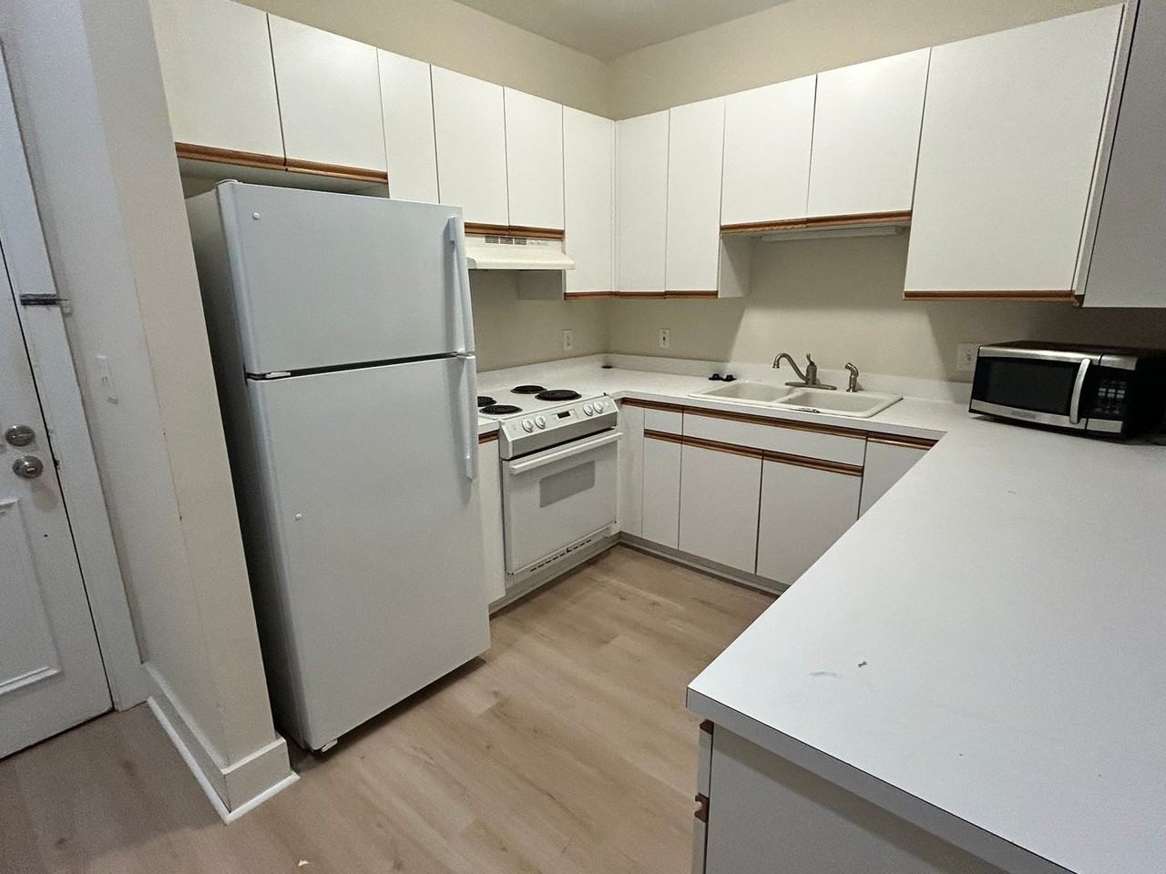 289-291 King - Photo 5 of 27