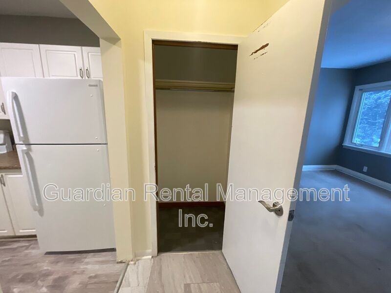 135 Dorothy St #2 - Photo 4 of 15