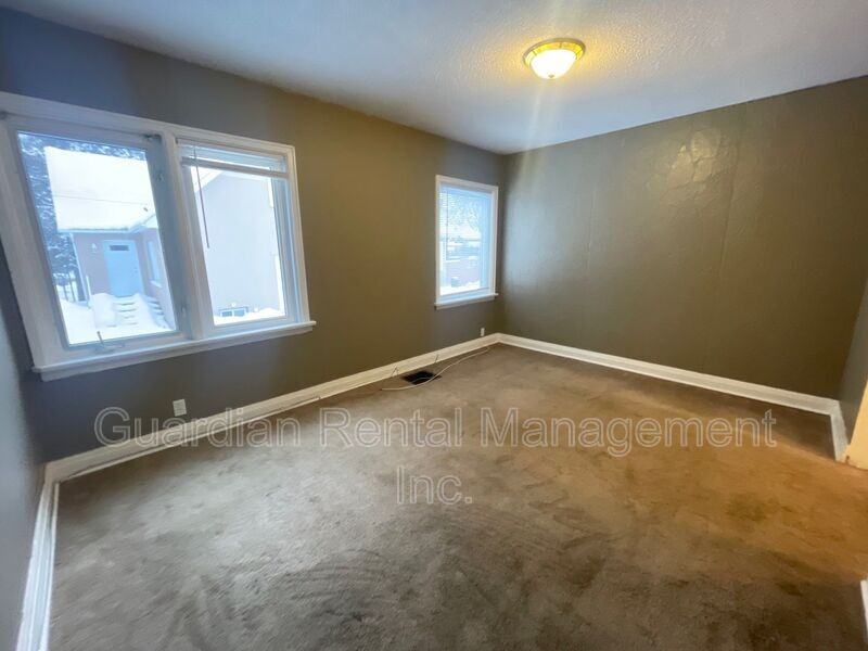 135 Dorothy St #2 - Photo 6 of 15